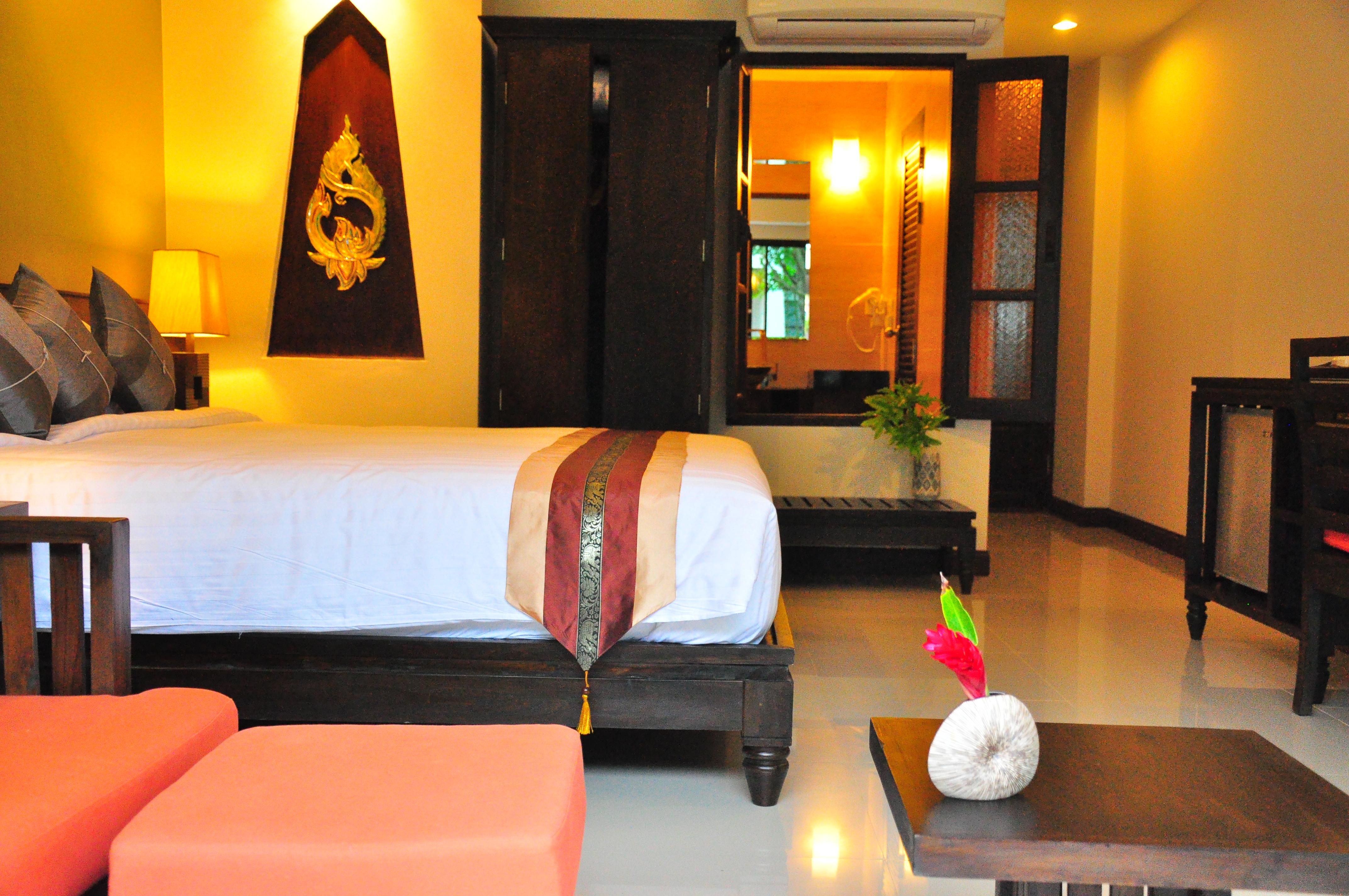 Navatara Phuket Resort Rawai Buitenkant foto