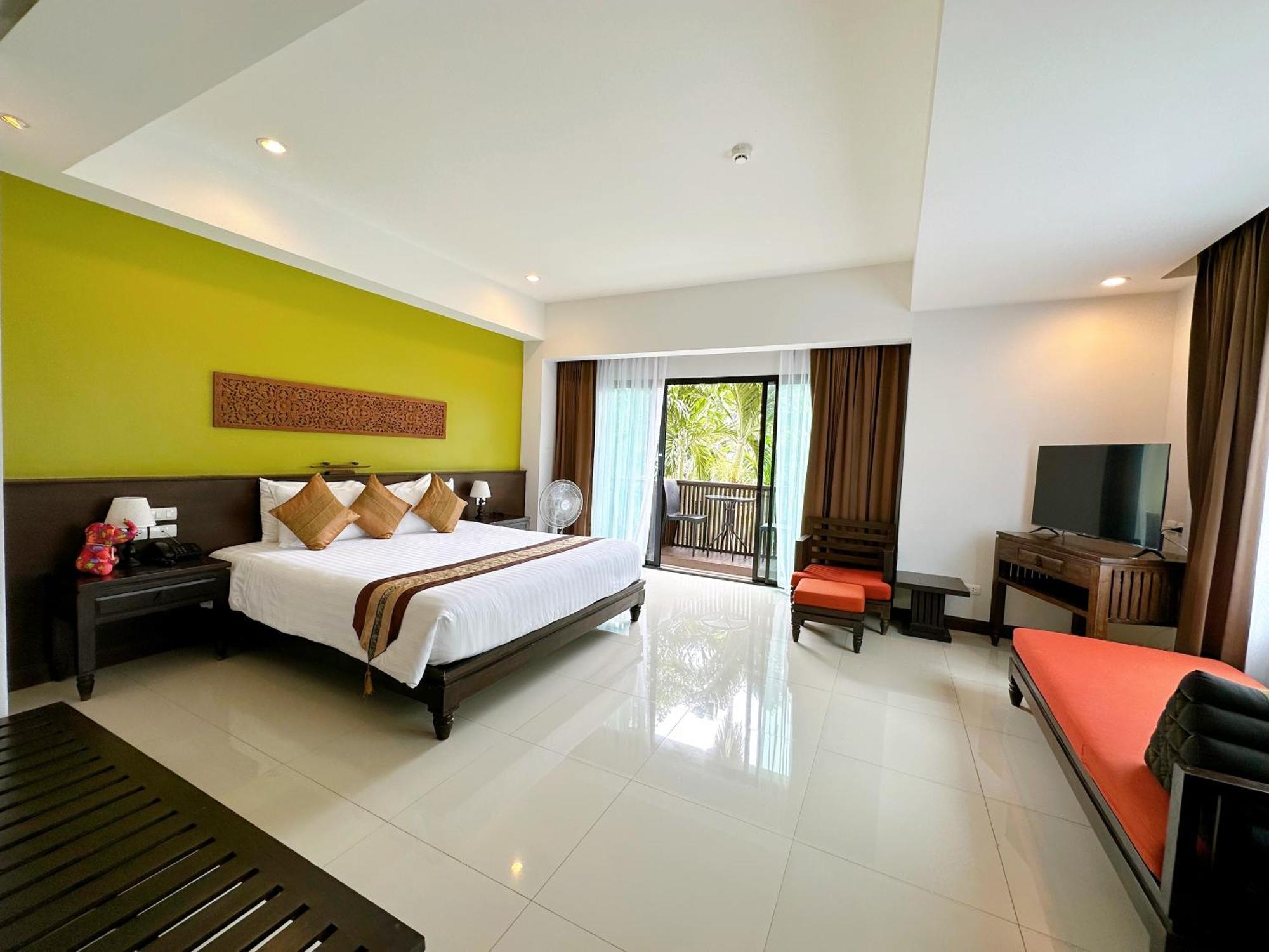 Navatara Phuket Resort Rawai Buitenkant foto