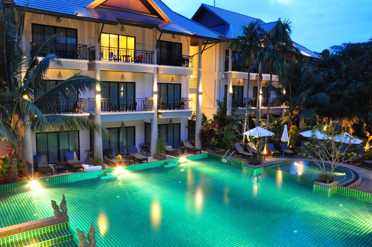 Navatara Phuket Resort Rawai Buitenkant foto